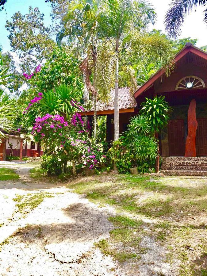 Baan Pak Rim Kuaen Resort Ban Chieo Ko Exterior photo