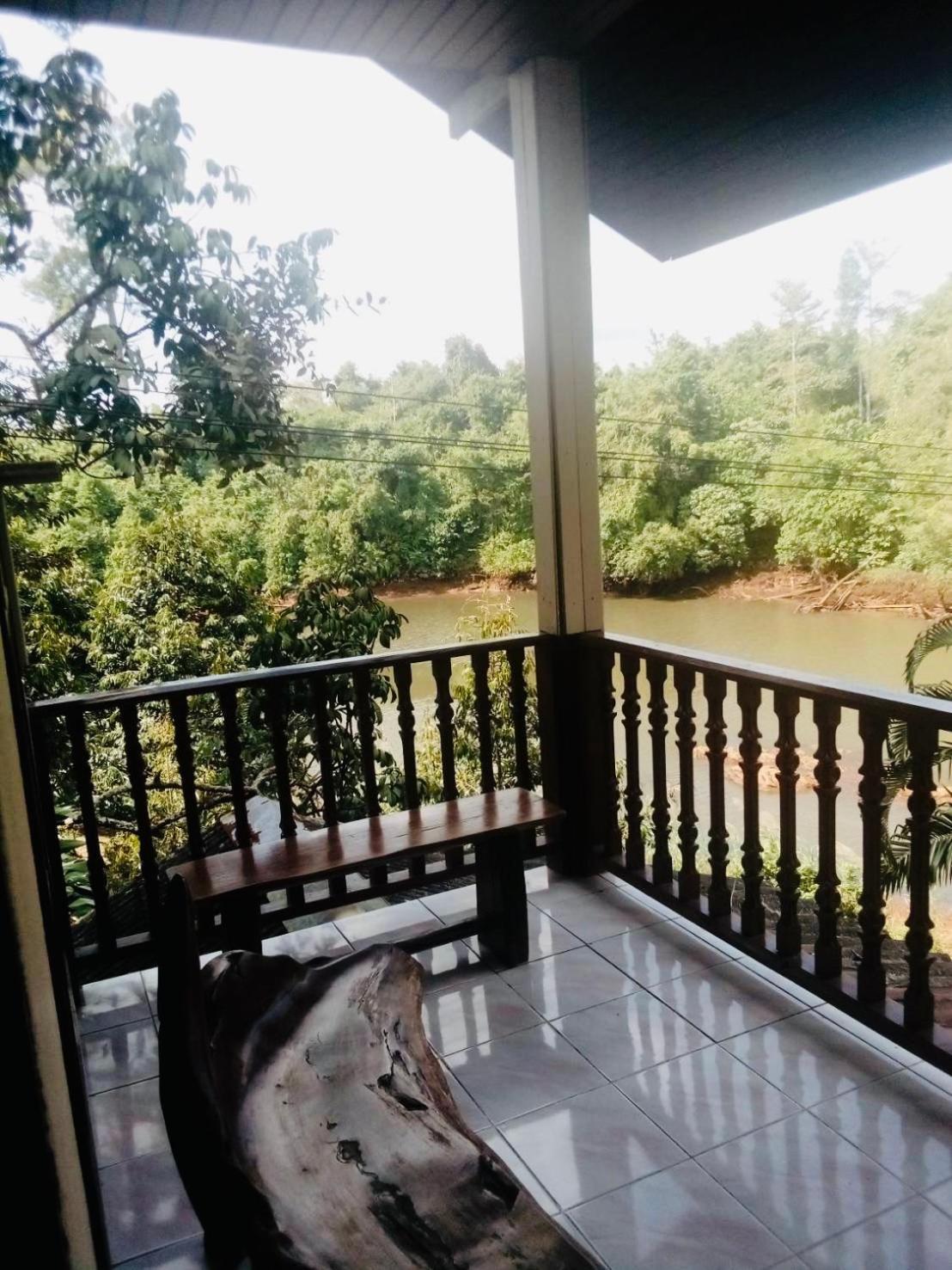 Baan Pak Rim Kuaen Resort Ban Chieo Ko Exterior photo